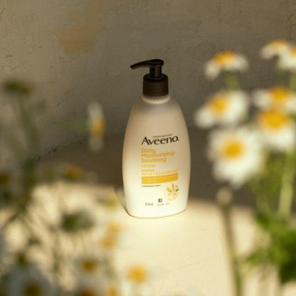 Aveeno Loción corporal calmante hidratante diaria 354 ml - Image 3